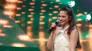 Demet Özdemir  The Voice Turkey singing and dancing [upl. by Lennahc724]