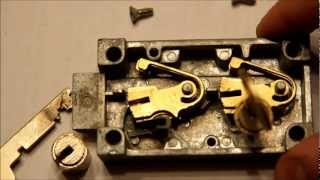 009 Sargent and Greenleaf SampG Safe Deposit Box Lock  gutted and demo [upl. by Katie]