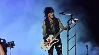 Motley Crue  Looks that Kill  Ottawa Bluesfest 2024 [upl. by Sybley571]