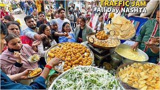 30 Rs Lajpat Nagar ka Best Nashta  Street Food India  2000 प्लेट Roz [upl. by Heintz]