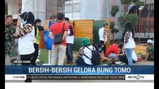 Menyambut Piala Dunia U20 Warga Surabaya Kompak Bersihbersih Gelora Bung Tomo [upl. by Nylyrehc]