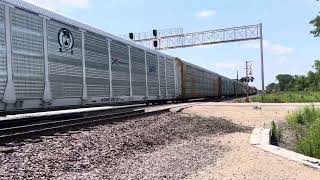 BNSF 5445 West at Murphy Road in Wilmington Il [upl. by Ilrebma]