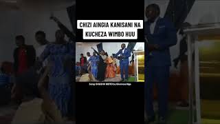 CHIZI AINGIA KANISANI NA KUCHEZA WIMBO HUU [upl. by Nero]