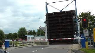 Brugopening Brug 2 Turnhout Ophaalbrug Pont Basculant Drawbridge Klappbrücke [upl. by Nerac]