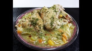 Sopa de pasta con alitas de pollo [upl. by Albion]