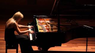 Valentina Lisitsa plays Liszts Hungarian Rhapsody No 2 [upl. by Amati564]