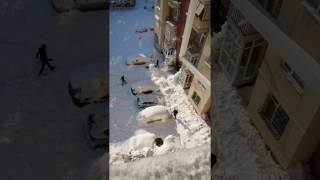 الثلج في اسطنبول Snow in Istanbul kar yağışı istanbul 2017 [upl. by Euqinomod]