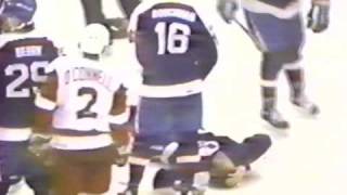 Jim Kyte vs Joey Kocur Nov 25 1988 [upl. by Layla]