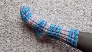 Socken stricken quotBambus bluequot [upl. by Candace]