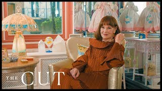 Gloria Vanderbilt Let Us Visit Her Upper East Side Home  Interior Lives [upl. by Tice]