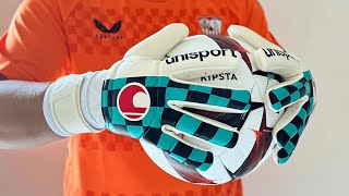 Unboxing Uhlsport RETRO REVOLUTION ABSOLUTGRIP 335  The legendary glove is back [upl. by Oakman]