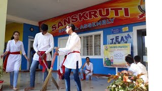 The BEST COMEDY STREET PLAY on SWACHCH BHAARAT ABHIYAN CLEAN INDIA MOVEMENT [upl. by Naor953]