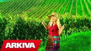 Lori  Neve po na rrihet Official Video HD [upl. by Levania]