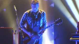 Queens of the Stone Age  Little Sister Live  Halle Tony Garnier Lyon FR 20131112 [upl. by Niwri]