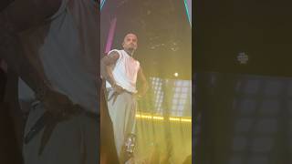 Chris Brown sings Loyal chrisbrown [upl. by Cleasta]