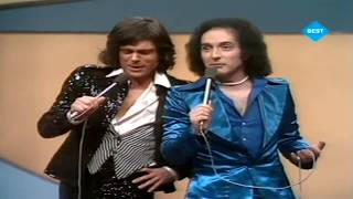 Eurovision 1976 – Germany – Les Humphries Singers – Sing Sang Song [upl. by Atilrep]