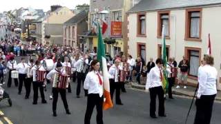 St Cronas Senior Marching Band Dungloe [upl. by Spooner]