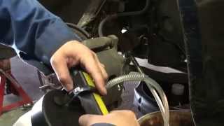 DIY Brake System Bleeding and Flushing with a MityVac Vacuum Bleeder [upl. by Notse]