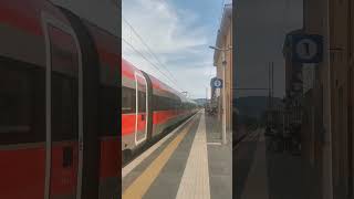 Frecciarossa 88 68 Reggio Calabria CentraleRoma Termini in transito a Paestum [upl. by Ladd]