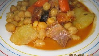 POTAJE DE GARBANZOS CON PATATAS CALABAZA Y CHORIZO [upl. by Venuti318]