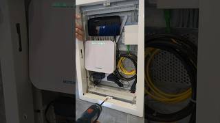 Connecting a modem and switch in a lowcurrent panelshorts [upl. by Knipe847]