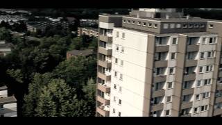 Delal  Steig in den Benz Official Video [upl. by Notnirb]