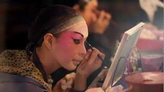 CHINESE OPERA DIVA THE MAKEUP OF A CANTONESE OPERA ARTIST [upl. by Norrab]