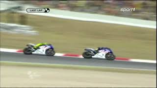 Rossi vs Lorenzo  auf der letzten Rille  Catalunya 2009 german commentary [upl. by Osithe]