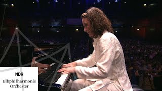 Schumann Klavierkonzert  Hélène Grimaud  Thomas Hengelbrock  NDR Elbphilharmonie Orchester [upl. by Redmund455]