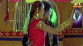 Ramudochadu movie songs  gumma gumma song  nagarjuna soundarya ravali [upl. by Viridissa]