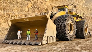 Letourneau L2350 Largest Wheel Loader in Chile Mining [upl. by Krawczyk]