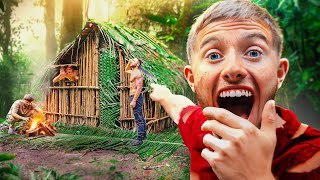 Jai ENFIN construit une cabane dans la jungle de Tahiti  en immersion dans la jungle [upl. by Niccolo]