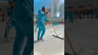 👍Cleaner masjid Al haram🥰islamic islam shorts trending youtubeshorts subscribe [upl. by Kort709]