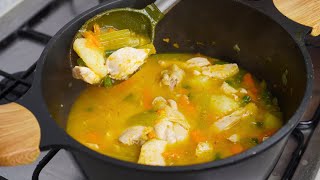 Cómo hacer una Deliciosa SOPA de POLLO con VERDURAS [upl. by Bluefarb]