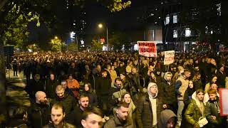 Protest u Novom Sadu Šetnja do Gradske kuće [upl. by Rafe]