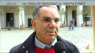 La corsa dei pensionati al gratta e vinci [upl. by Ediva]