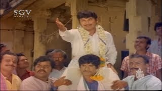 Dr Rajkumar Insults Vajramuni  Best Scene of Sampathige Saval Kannada Movie [upl. by Nosreh]