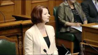 Gillard applauded by NZ parliament [upl. by Jorrie]