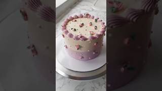 simple butterscotch cake decoration youtubeshorts ccakedesign viral shorts [upl. by Norse784]