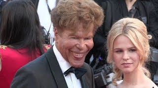 Igor Bogdanoff and more on the red carpet for the Closing Ceremony of the Cannes Film Festival [upl. by Washington]