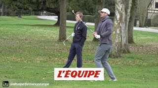 Chipping le bon contact  Golf  Altus [upl. by Alemak903]