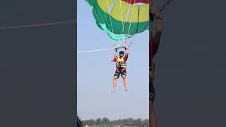 Parasailing goes horribly wrong in Goa Baga beach [upl. by Oni]