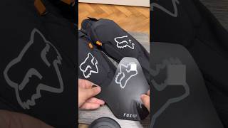 Fox Launch D30 Knee amp Shin Guard trending viralshorts trending mtb shorts youtubeshorts [upl. by Enehpets]