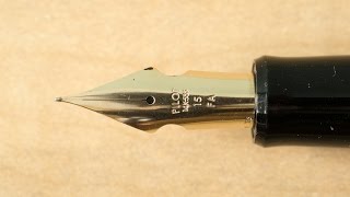 Artist Review Pilot Custom 743 Falcon Nib [upl. by Avilo]