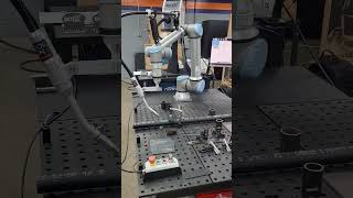 Our future in welding onthemove welding programming weld fabrication video robot cobot [upl. by Kira]