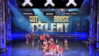 Grupo Flying Acrobatics  GOT TALENT BRASIL 2013 [upl. by Joelie]