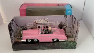 Corgi Classic  Thunderbirds Lady Penelopes FAB 1 car with figures and full working features [upl. by Thun]