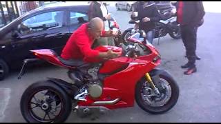 Ducati 1199Panigale S primo vagito della BESTIA di Palmiero [upl. by Kedezihclem712]