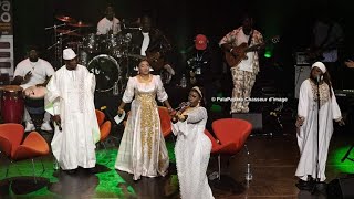 MARIAM BAH ASSURE LE SHOW AUX FOLIES BERGÈRES AMBIANCE DOUMA [upl. by Halyak881]