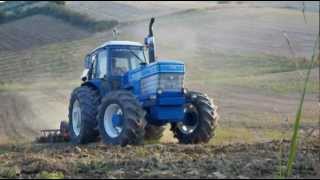 Ford TW35 discing in Greece with 4m disc harrow [upl. by Manno958]